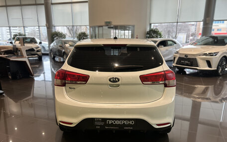 KIA Rio III рестайлинг, 2017 год, 1 257 000 рублей, 10 фотография