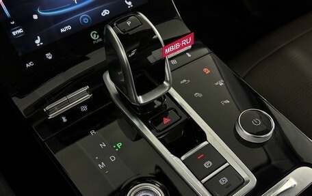 Chery Tiggo 8 Pro, 2022 год, 1 850 000 рублей, 13 фотография