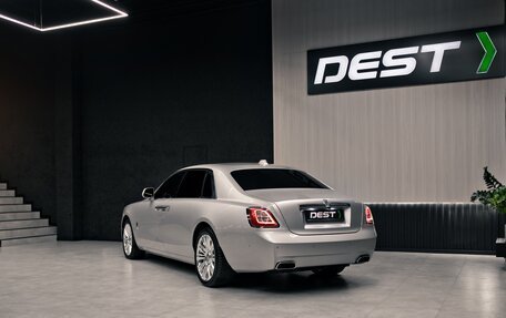 Rolls-Royce Ghost Series II рестайлинг, 2021 год, 40 000 000 рублей, 3 фотография