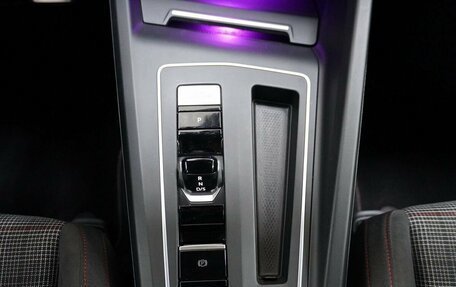 Volkswagen Golf GTI, 2021 год, 3 980 000 рублей, 20 фотография