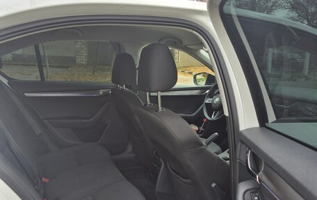 Skoda Octavia, 2017 год, 2 100 000 рублей, 14 фотография