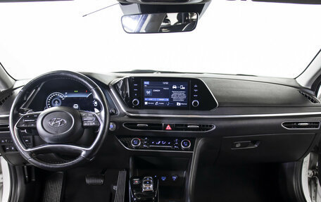 Hyundai Sonata VIII, 2020 год, 1 897 000 рублей, 13 фотография