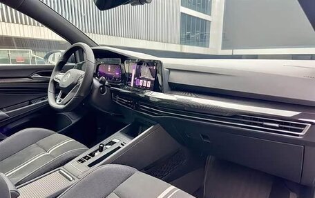 Volkswagen Golf VIII, 2021 год, 1 890 032 рублей, 9 фотография