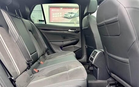 Volkswagen Golf VIII, 2021 год, 1 890 032 рублей, 10 фотография