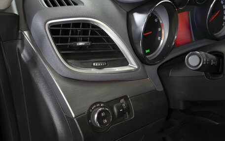 Opel Mokka I, 2013 год, 1 298 000 рублей, 18 фотография