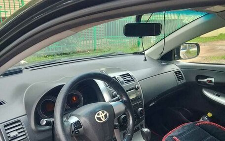 Toyota Corolla, 2011 год, 950 000 рублей, 4 фотография