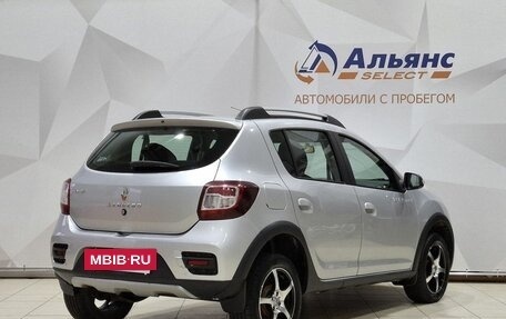 Renault Sandero II рестайлинг, 2017 год, 895 000 рублей, 3 фотография