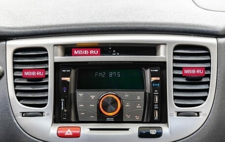 KIA Rio II, 2006 год, 588 000 рублей, 18 фотография