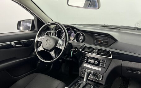 Mercedes-Benz C-Класс, 2012 год, 1 100 000 рублей, 14 фотография