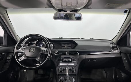 Mercedes-Benz C-Класс, 2012 год, 1 100 000 рублей, 15 фотография