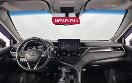 Toyota Camry, 2021 год, 3 400 000 рублей, 15 фотография