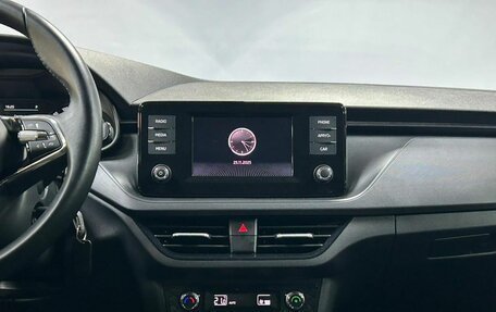 Skoda Rapid II, 2021 год, 1 766 000 рублей, 17 фотография