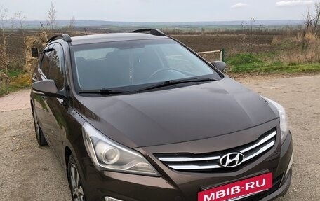 Hyundai Solaris II рестайлинг, 2016 год, 1 200 000 рублей, 3 фотография