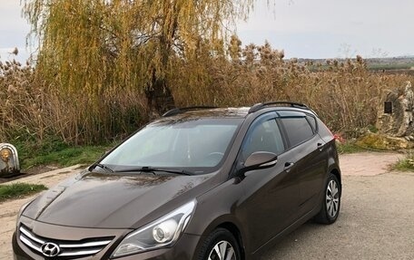 Hyundai Solaris II рестайлинг, 2016 год, 1 200 000 рублей, 2 фотография