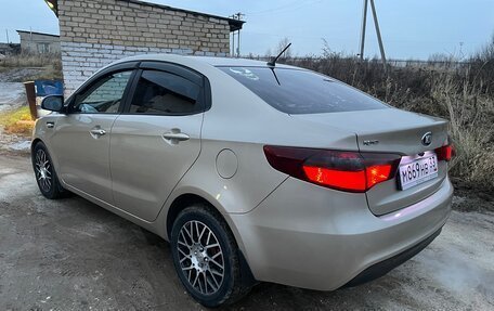 KIA Rio III рестайлинг, 2013 год, 900 000 рублей, 4 фотография