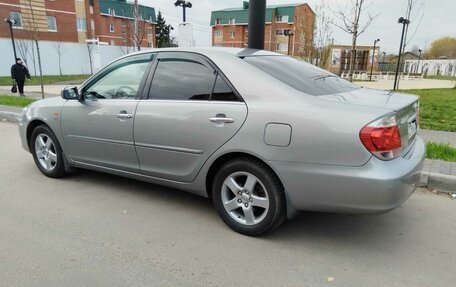 Toyota Camry V40, 2005 год, 1 300 000 рублей, 2 фотография