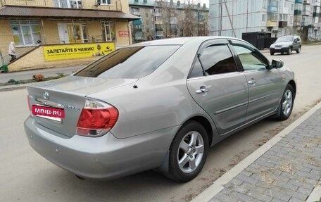 Toyota Camry V40, 2005 год, 1 300 000 рублей, 4 фотография