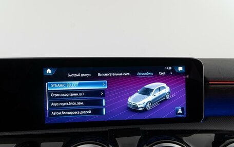 Mercedes-Benz A-Класс, 2019 год, 2 549 077 рублей, 24 фотография