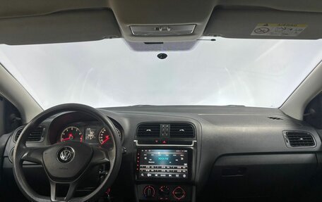 Volkswagen Polo VI (EU Market), 2016 год, 955 000 рублей, 12 фотография