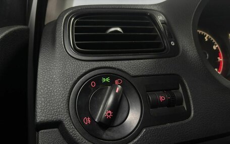 Volkswagen Polo VI (EU Market), 2016 год, 955 000 рублей, 19 фотография