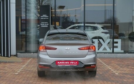 Hyundai Elantra VI рестайлинг, 2019 год, 1 690 000 рублей, 6 фотография