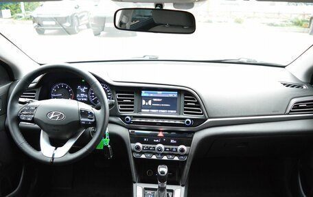 Hyundai Elantra VI рестайлинг, 2019 год, 1 690 000 рублей, 18 фотография