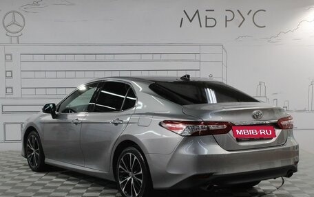 Toyota Camry, 2022 год, 3 300 000 рублей, 9 фотография