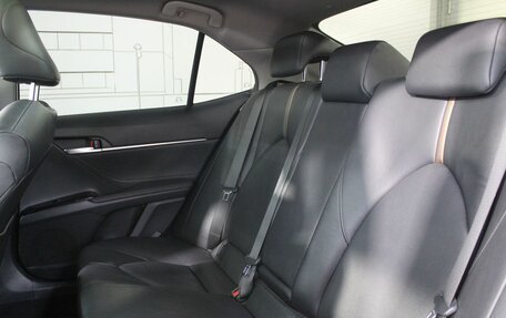 Toyota Camry, 2022 год, 3 300 000 рублей, 15 фотография