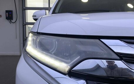 Mitsubishi Outlander III рестайлинг 3, 2017 год, 1 899 000 рублей, 21 фотография