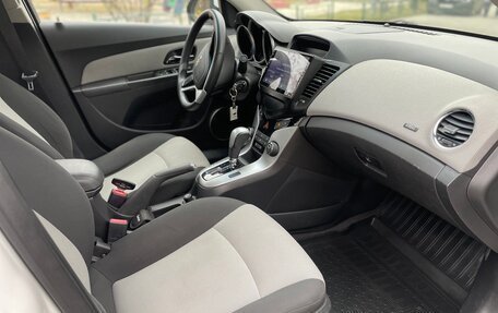 Chevrolet Cruze II, 2012 год, 690 000 рублей, 10 фотография