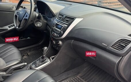 Hyundai Solaris II рестайлинг, 2015 год, 1 050 000 рублей, 11 фотография