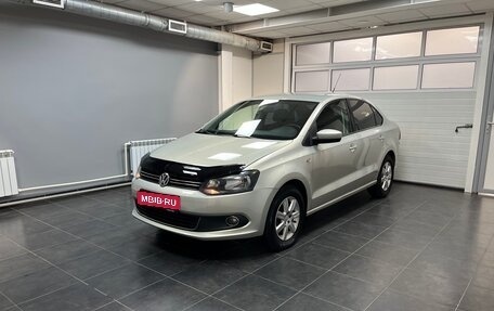 Volkswagen Polo VI (EU Market), 2012 год, 900 000 рублей, 1 фотография