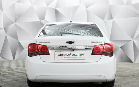 Chevrolet Cruze II, 2011 год, 695 000 рублей, 4 фотография