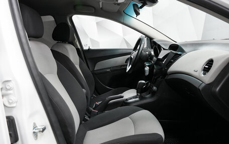 Chevrolet Cruze II, 2011 год, 695 000 рублей, 12 фотография