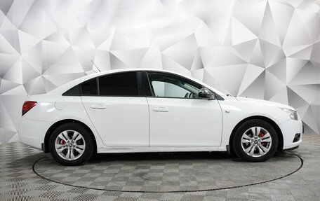 Chevrolet Cruze II, 2011 год, 695 000 рублей, 6 фотография