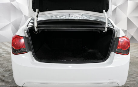 Chevrolet Cruze II, 2011 год, 695 000 рублей, 18 фотография