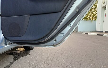 Toyota Corolla, 2006 год, 590 000 рублей, 11 фотография