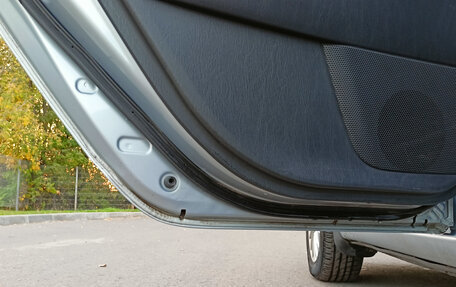 Toyota Corolla, 2006 год, 590 000 рублей, 10 фотография