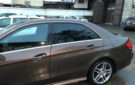 Mercedes-Benz E-Класс, 2014 год, 1 930 000 рублей, 3 фотография