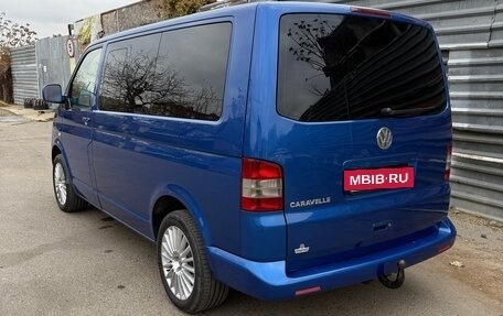 Volkswagen Caravelle T5, 2005 год, 1 100 000 рублей, 5 фотография