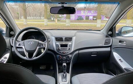 Hyundai Solaris II рестайлинг, 2015 год, 1 050 000 рублей, 8 фотография
