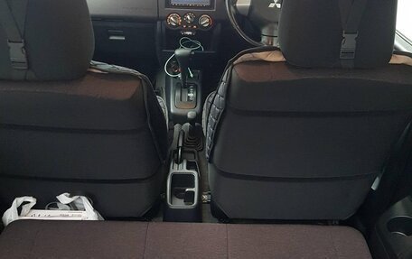 Mitsubishi Pajero Mini II, 2011 год, 750 000 рублей, 15 фотография