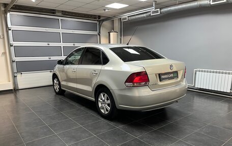 Volkswagen Polo VI (EU Market), 2012 год, 900 000 рублей, 6 фотография