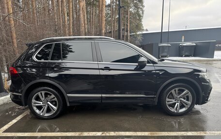 Volkswagen Tiguan II, 2021 год, 3 250 000 рублей, 4 фотография