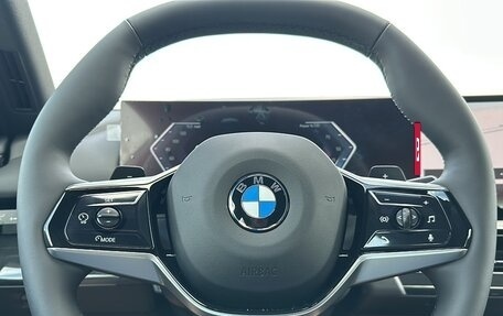 BMW 5 серия, 2025 год, 9 291 822 рублей, 17 фотография