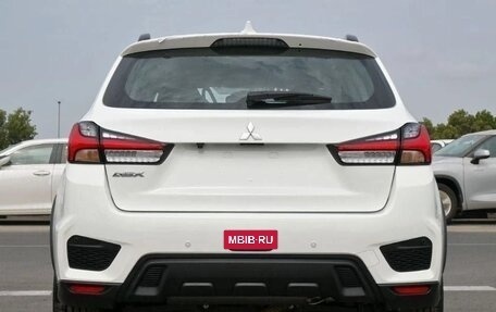 Mitsubishi ASX I рестайлинг, 2024 год, 2 400 000 рублей, 5 фотография