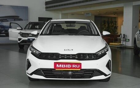 KIA K3, 2025 год, 2 200 000 рублей, 2 фотография