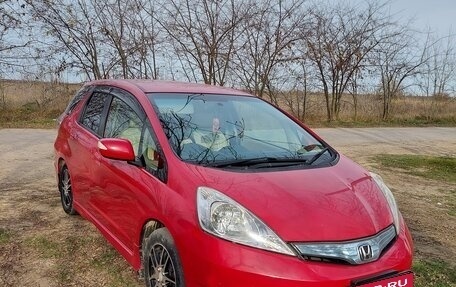 Honda Fit Shuttle I рестайлинг, 2011 год, 780 000 рублей, 2 фотография