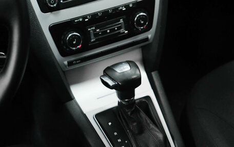 Skoda Octavia, 2011 год, 900 000 рублей, 18 фотография