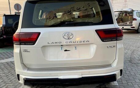 Toyota Land Cruiser, 2025 год, 12 870 000 рублей, 2 фотография